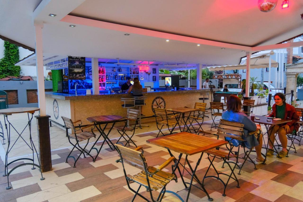 Отель Club Selen Ичмелер Экстерьер фото